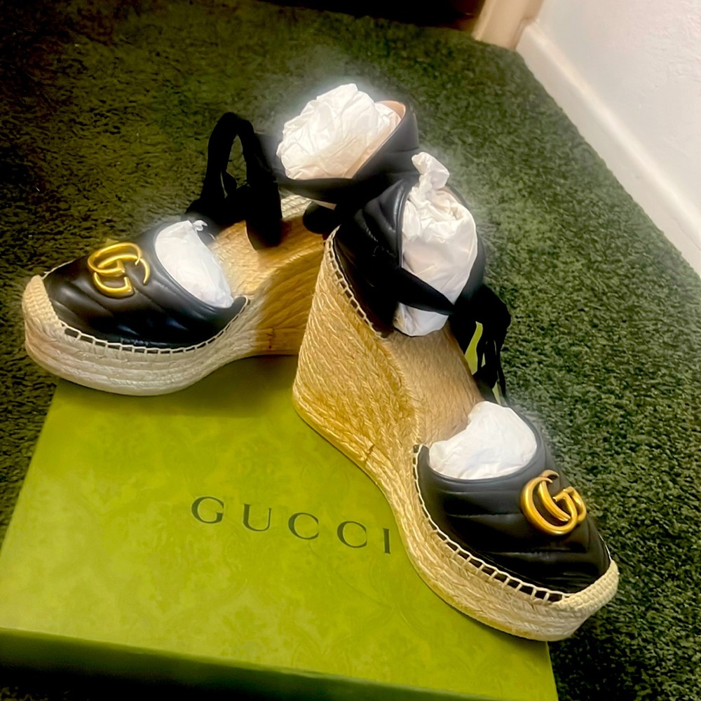BLACK GUCCI LEATHER PLATFORM ESPADRILLE